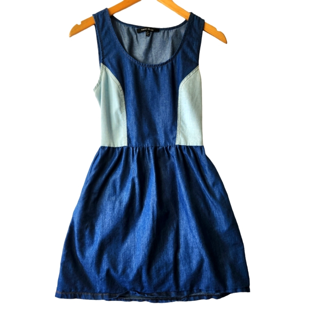 Sweet Rain Denim Color Block Open Back Dress Size Small